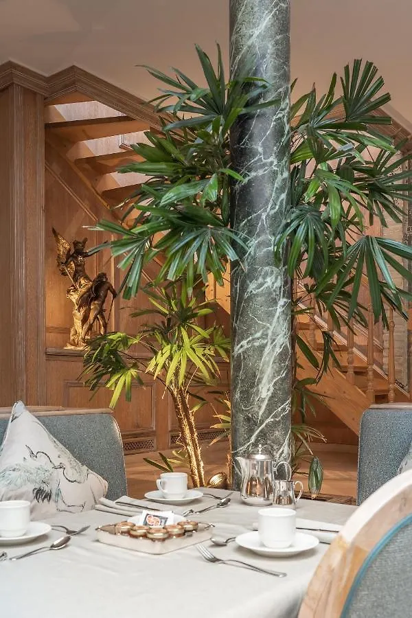 Hotel Manos Stephanie Saint-Gilles