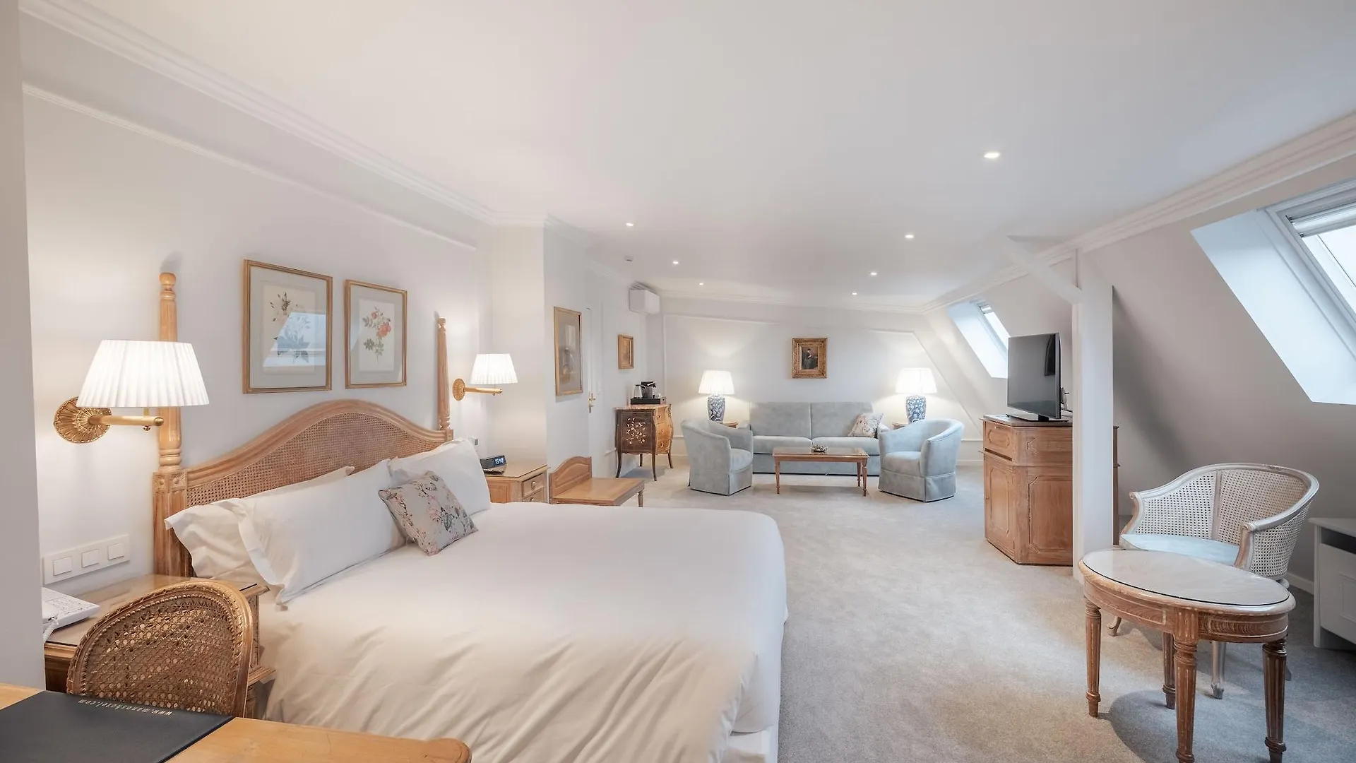 Hotel Manos Stephanie Saint-Gilles