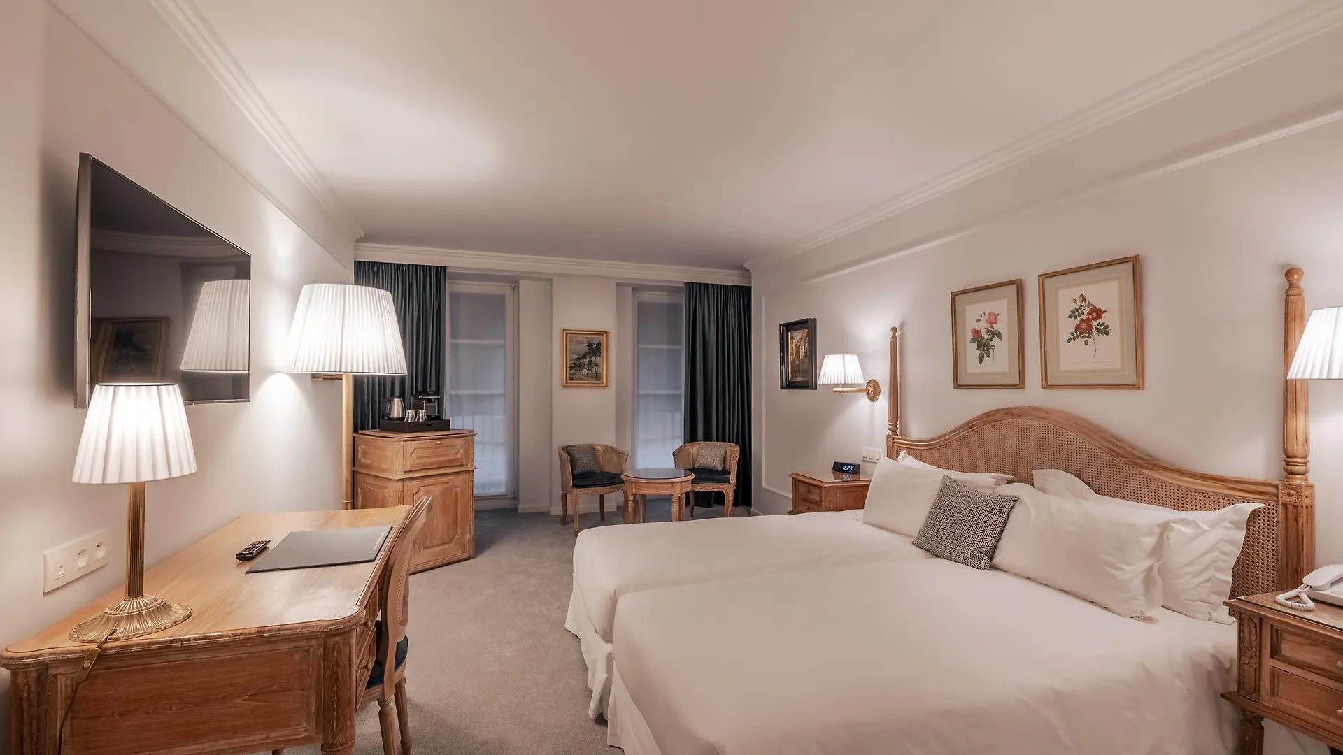 Hotel Manos Stephanie Saint-Gilles Belgio